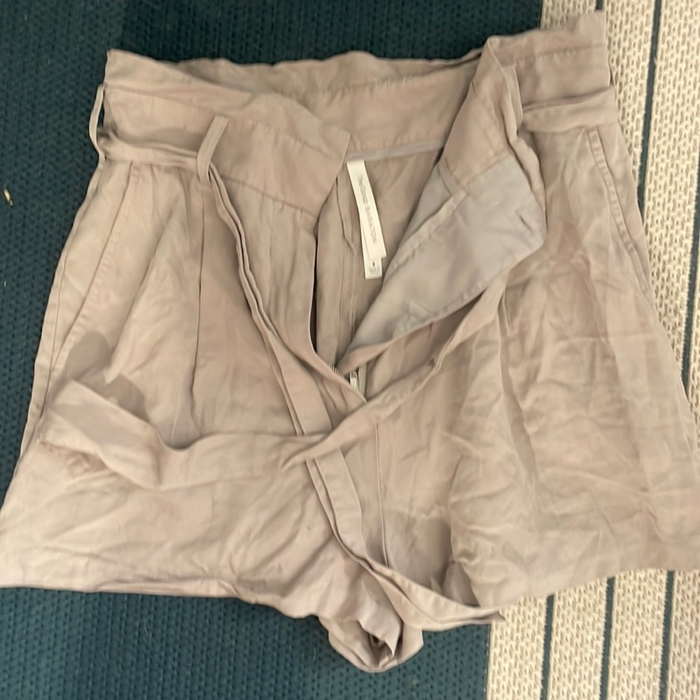 Babaton The Group High Rise shorts